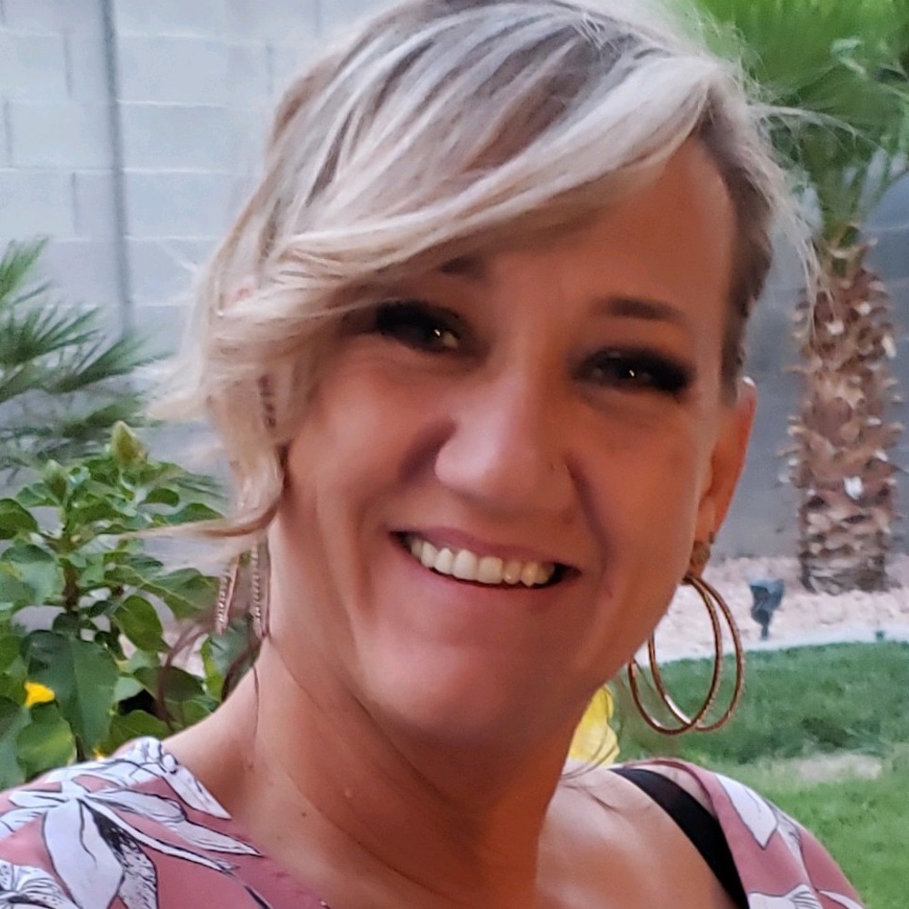 Meet your Posher, Shelly